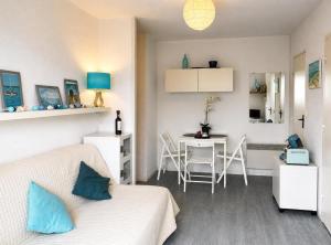 Appartement vue mer balcon piscine tennis Cabourg