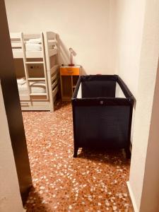Amparo Home Family Stay near ADDA, Plaza de Toros & General Hospital