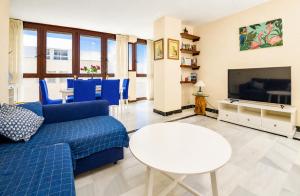 Cubos Apartment Mayoral Front Line Marbella