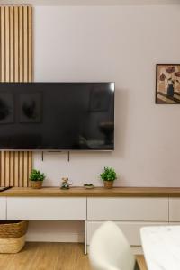 Siara Apartment by Kondo Stays