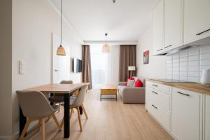 Warszawa Rakowiec Deluxe Apartment by BookingHost
