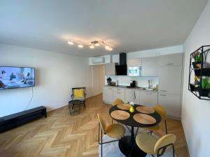 Freshly renovated Apartment in Trendy Area l HG21