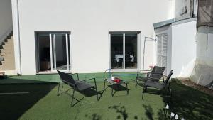 Manuelshouse
