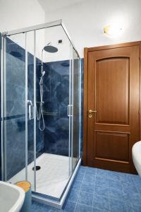 Large studio apartment with study area, Dergano-Bovisa