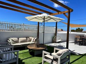 Private pool, parking, BBQ in the South of GC