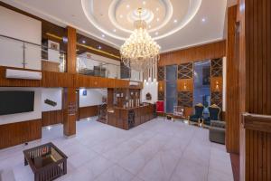 Hotel The Blueberry With Swimming Pool - By Aasia Holidays