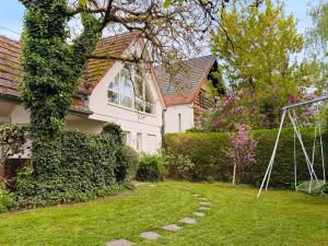Haguenau, 2-room house, garden, close to center and station
