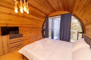 Cottages Chateau Ochia