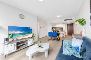 St Leonards Studio Near Station & Forum Mall
