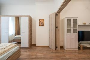 Modern Comfort in Sofias Heart