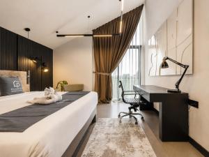 Stylish 3BR Pool WiFi 400