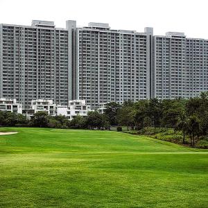 GolfCrest-A Luxury Studio in Godrej Golflink Greater Noida