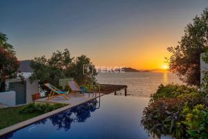 TEKCE Villa Knight Island N27