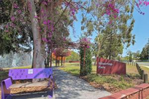Hillcrest 3Bed home close to Grand and Calamvale plaza