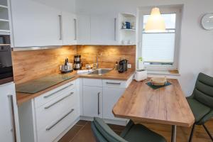 Haus "Seydlitz" in Binz - WG15 "Lubin" mit Terrasse strandnah