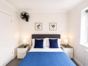 Emmanuel Ensuite Room