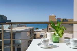 Eden Blue Seaside