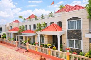 hotel barsana palace