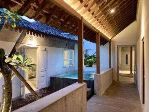 Trah Tetirah Village Villa