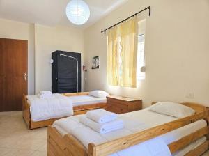 Janosh Front line apartment in Saranda
