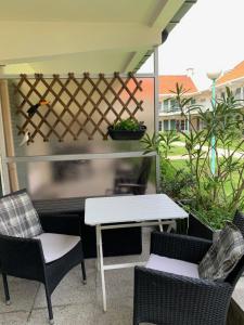 Appartement-De Haan- Parc Atlantis-Dahlia - large parking place - foot - tennis - basket - playground kids