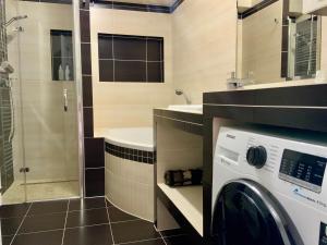 Apartmán s garáží a balkónem