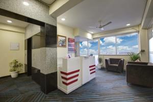 Alpha stayz hotel 1bhk near Artemis hospital, Golf course road