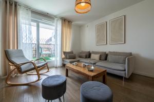 Appartement Spacieux - 6 personnes - 2 salles de bains - Proche Paris