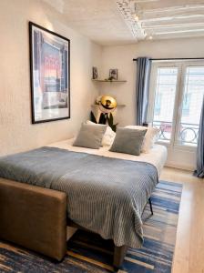 Beautiful studio on the most prestigious street Saint-Honore - Near Louvre, amazing location!