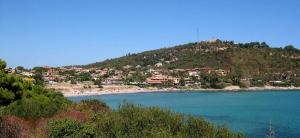 Casa Vacanze Zeffiro vista mare con giardino