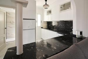 081 Design Style- Alicante Holiday