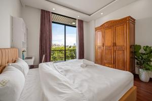 Chien 6BR Private Pool Villa Rooftop Han River View Full AC