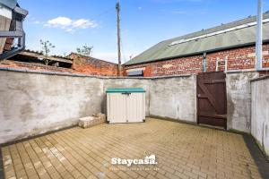 Monton Co-Living - Private Room Self-Cater