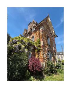 Le Lierre et La Rose