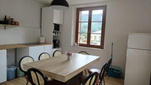 Appartement rénové vue montagne à Bussang centre