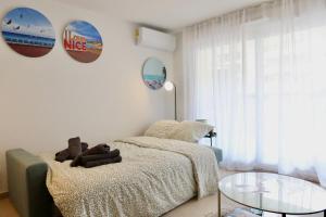 Nice Time - Chic Apartment with sunny terrace, Nice Port