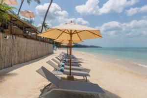 Luxury 4BR Pool Villa with Private Beach Access, Gated Estate, Concierge