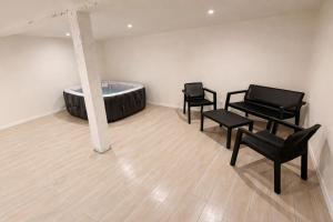 Appartement rénové 1er étage 45m2 avec JARDIN ET JACUZZI
