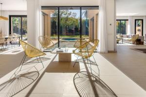Villa Olya 520 sqm Architect-Designed Villa with