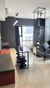 Axon suites Klcc by I&j