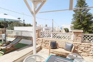 Suite Maria con Vasca Idro e vista mare by Apulia Home