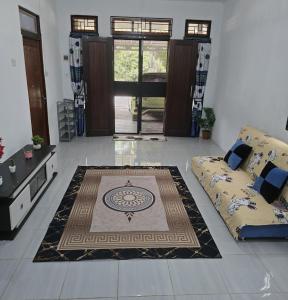 DaMel House