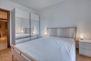 Sea View Garden Luxury Apartment Kryopigi by ΜΡS