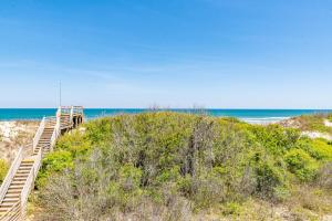 So Good - Corolla, Crown Point, Oceanfront, Ocean View, Pool, Hot Tub, Pool Table