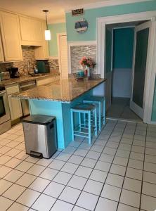 3-Story 2BR Beach Townhome