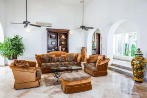 Punta Bella Villa Paraiso Beachfront