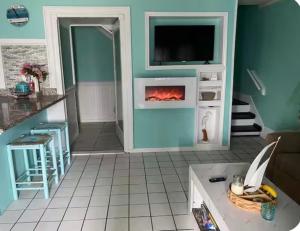 3-Story 2BR Beach Townhome