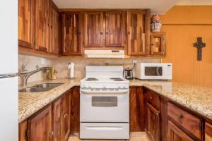 Marina Sol 605 Casa De Mexico 2BR Condo