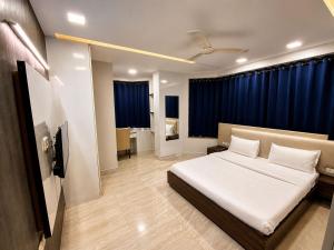 Blessings Hotel & Banquet