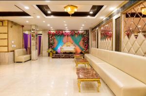 Blessings Hotel & Banquet